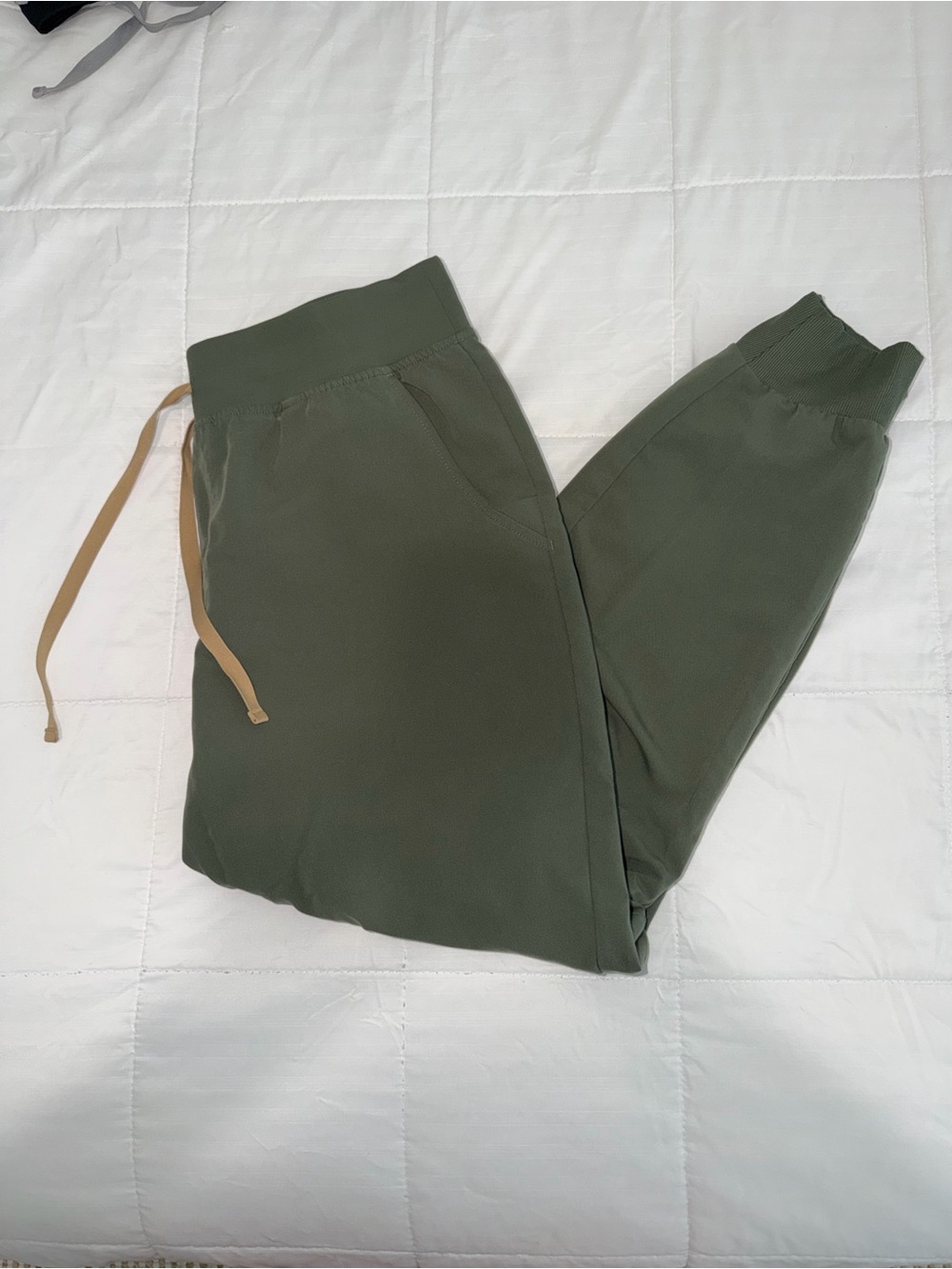 Women’s Figs Moss Green Zamora High Waisted Jogger Pants